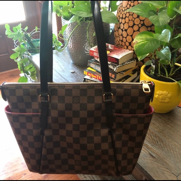Louis Vuitton Handbags - Sold